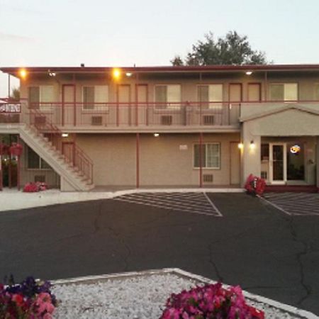 מוזס לייק Econo Lodge מראה חיצוני תמונה